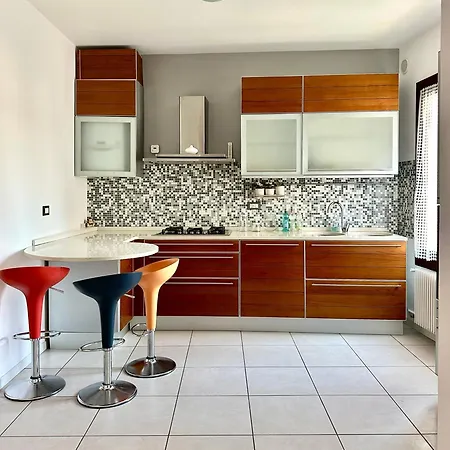 Casa Sorgata 公寓 诺阿莱